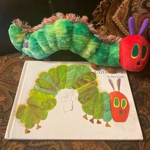 Very hungry caterpillar book/plush
